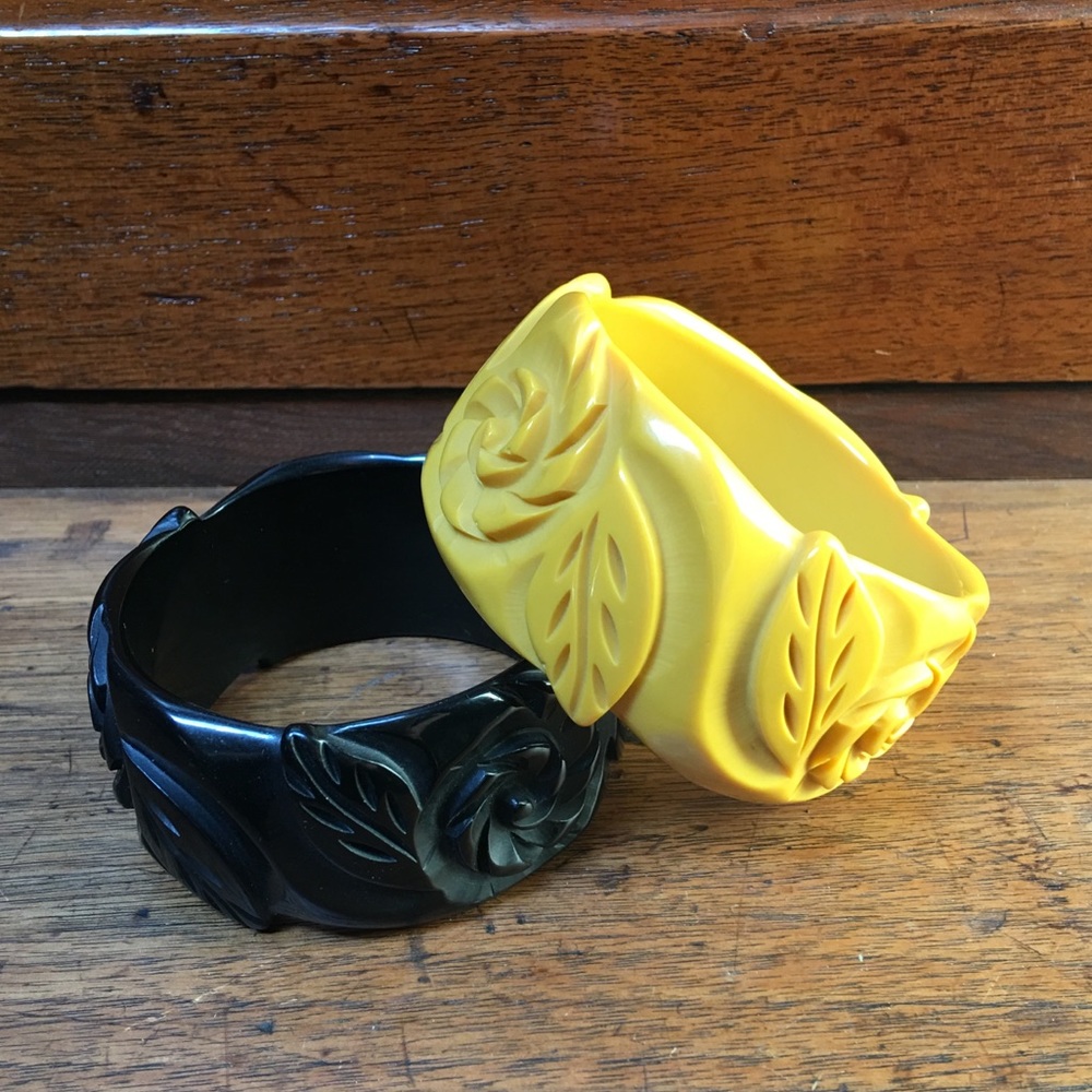 Fakelite retro carved bangles.